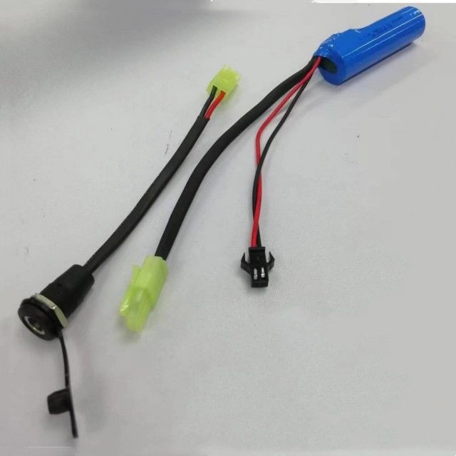 SM-2P ওয়াটার পাম্প ব্যাটারি 18650 1s 3.7v 2000mAh DC5521 চার্জিং প্লাগ সহ