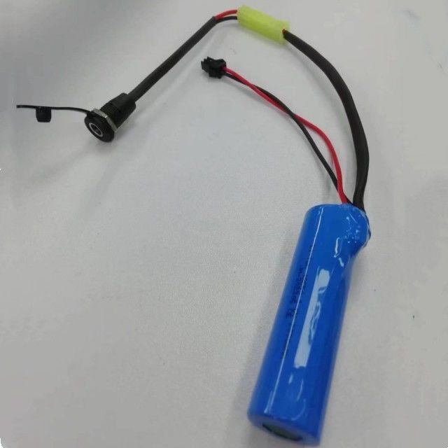 SM-2P ওয়াটার পাম্প ব্যাটারি 18650 1s 3.7v 2000mAh DC5521 চার্জিং প্লাগ সহ
