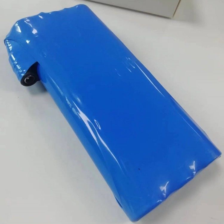 3S2P 21700 ব্যাটারি প্যাক 11.1V 10000mAh দুই স্তর আকারের ব্যারেল সংযোগকারী কোন তারের আউট