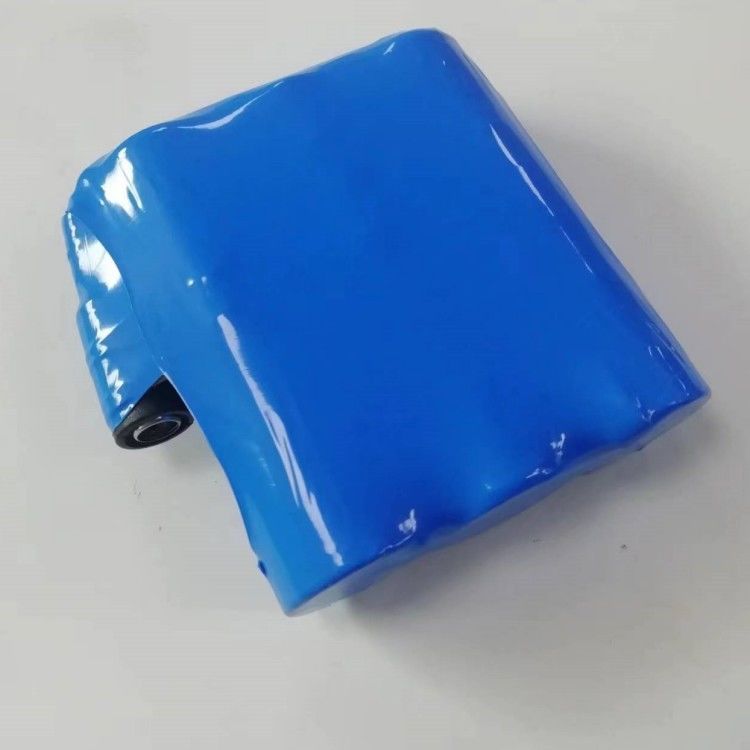 11.1v 5000mah 3s1p ব্যাটারি প্যাক 21700 সেল সঙ্গে Dc5.5 X 2.1mm মহিলা প্লাগ