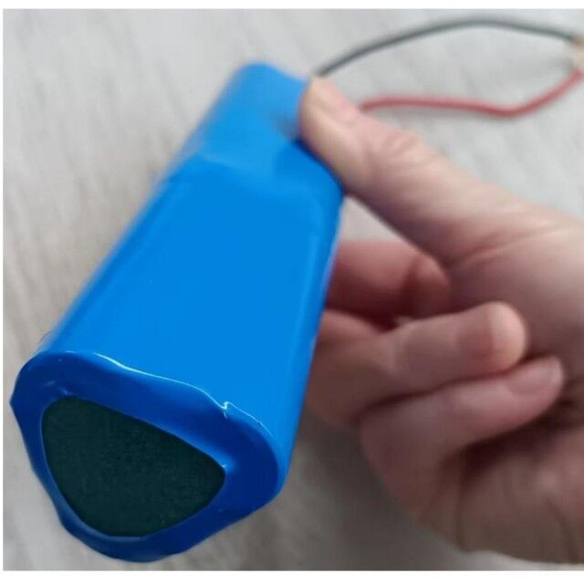 কাস্টম ত্রিভুজ ব্যাটারি প্যাক 18650 6s1p 22.2V 3500mAh ব্যাটারি ম্যাসেজ বন্দুকের জন্য